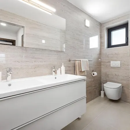 Venezia By Interhome Labin (Istria)