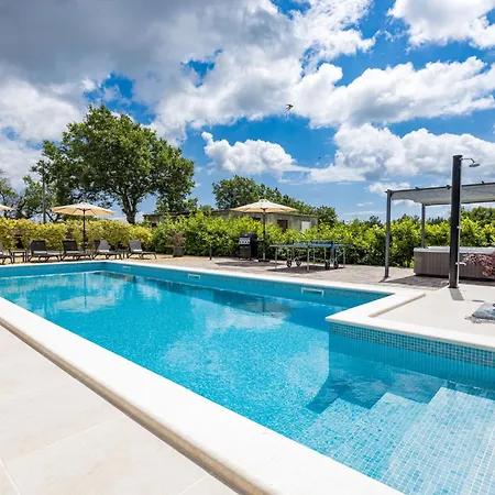 Venezia By Interhome